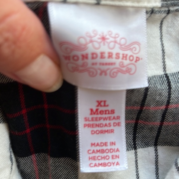 Men and womens matching sleepwear shirts - Picture 11 of 11